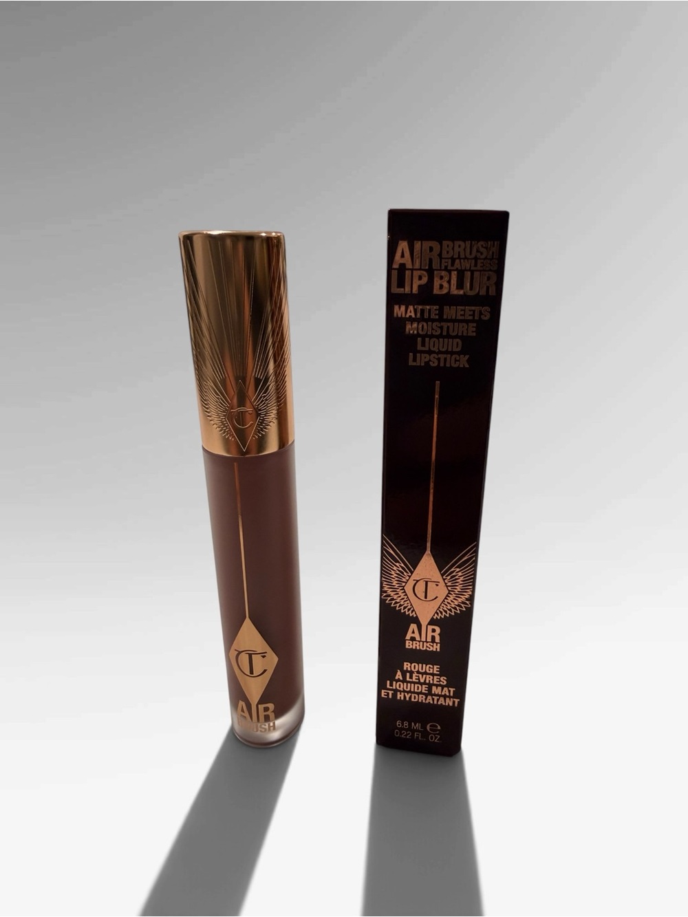 Charlotte Tilbury Airbrush Flawless Lip Blur Shade Pillow Talk Blur Liquid Lips